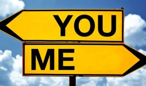 نشانه ی رابطه یک طرفه