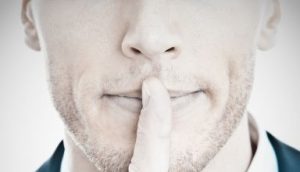 با سکوت مشکلی حل نمیشه!